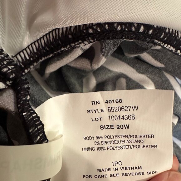 TRIMSHAPER WOMENS BLACK AND WHITE TANKINI SWIM TOP 20W NEW - Picture 9 of 9